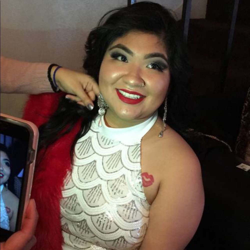 Meet your Posher, Rosa